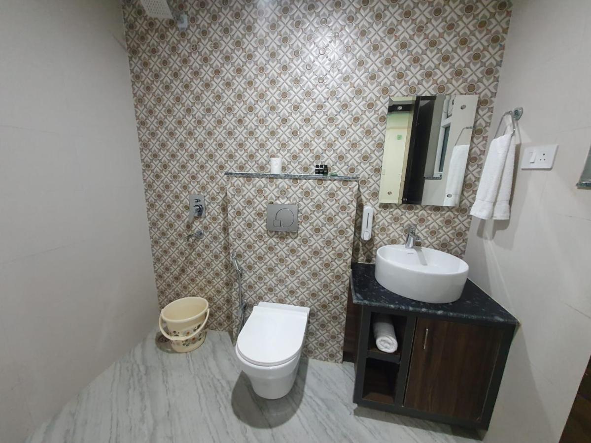 Kds Residency Hotel Greater Noida Exterior foto