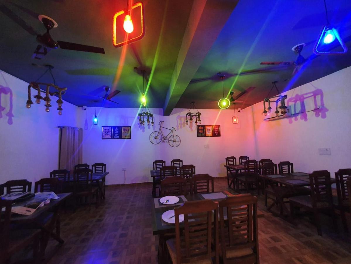 Kds Residency Hotel Greater Noida Exterior foto